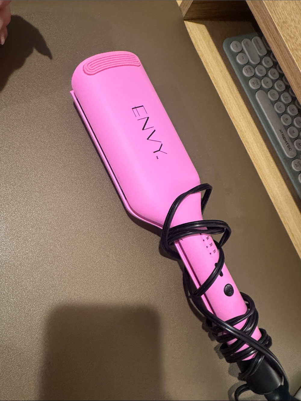 Envy Hot Pink Paddle Hair Waver